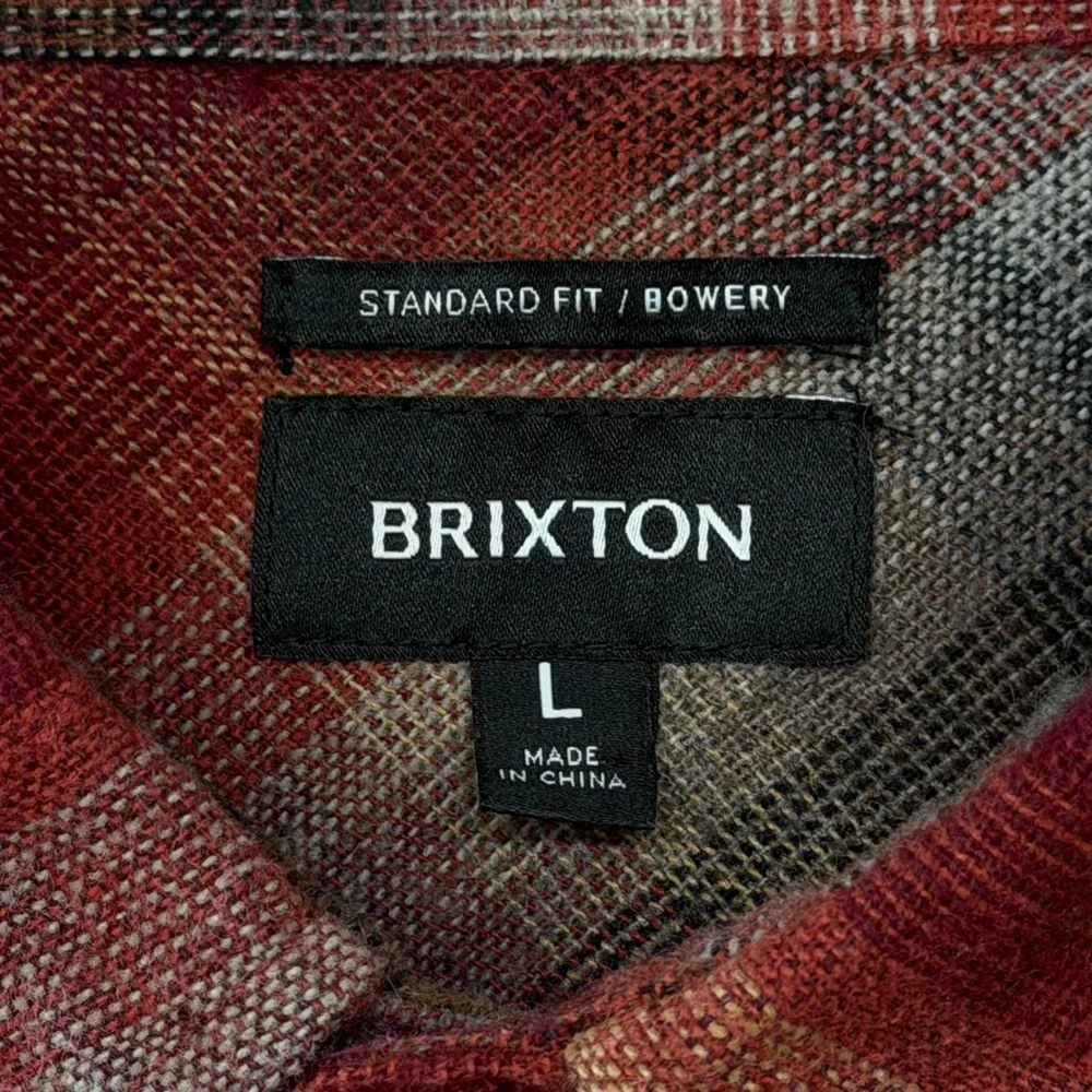 Brixton Bowery Flannel Shirt Mens Large Red Orange Plaid Long‎ Sleeve Button Up
